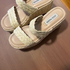 Steve Madden platform sandal